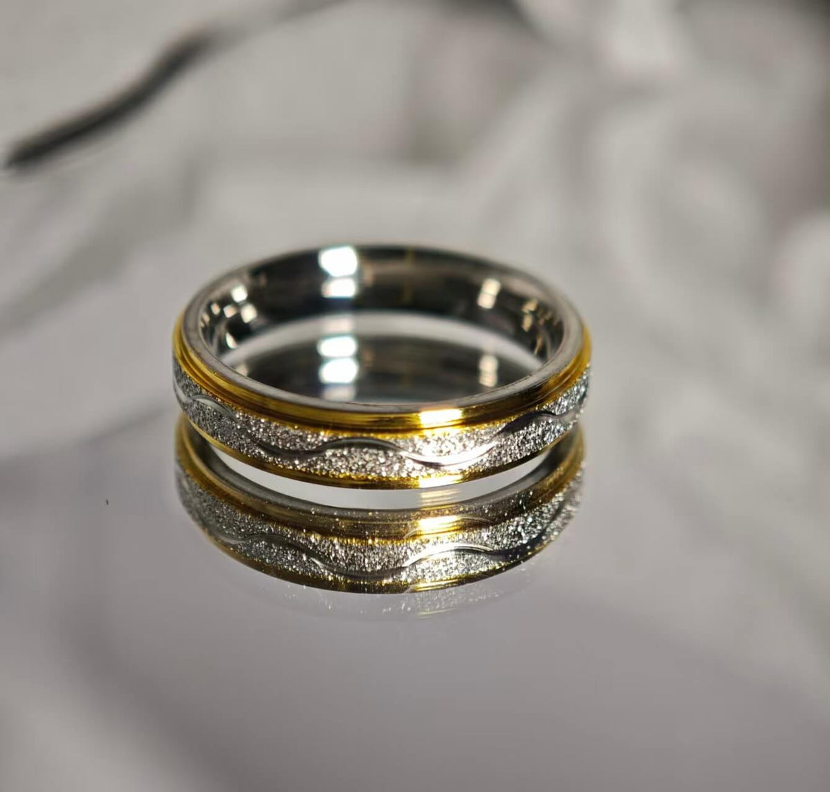 Two-Tone Gold Silver Ring, Minimalist Stackable Band, Eternity Style Ring for Man And Women